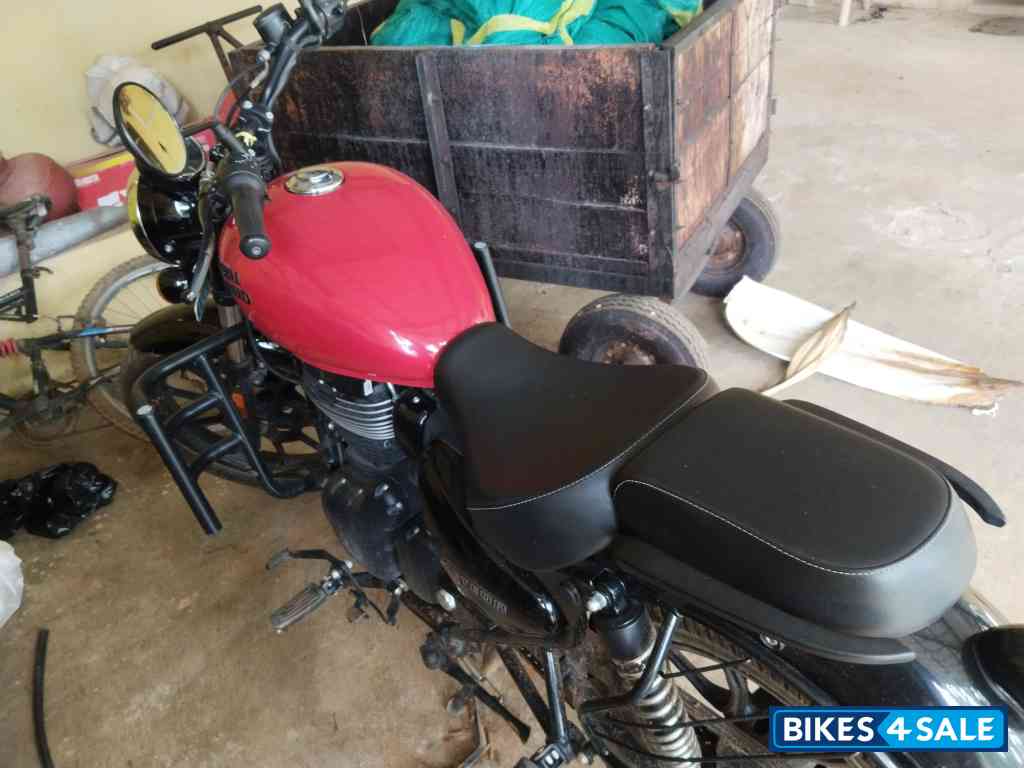 Royal Enfield Meteor 350 Fireball