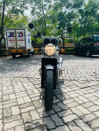 Dust And Glitter Royal Enfield Interceptor 650 Twin