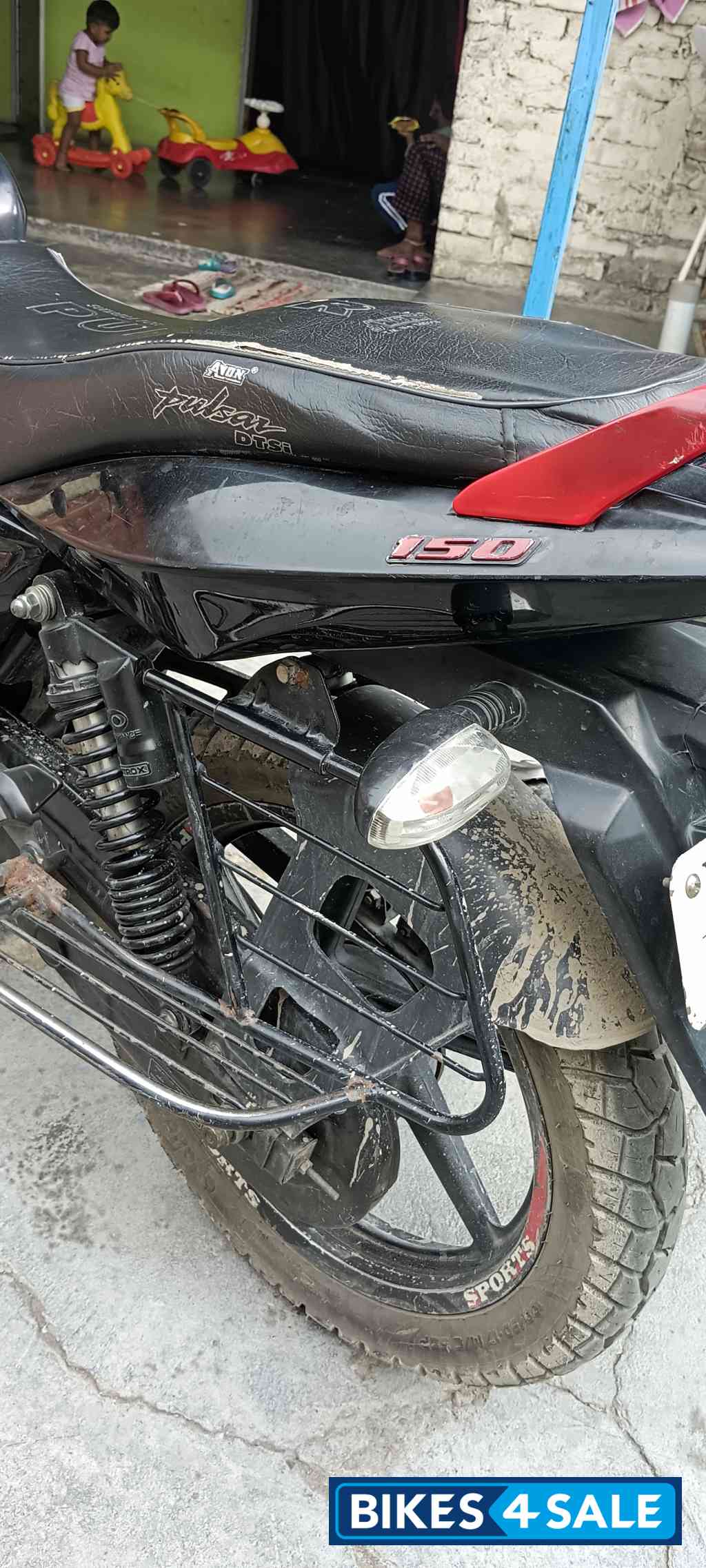 Bajaj Pulsar 150 BS6
