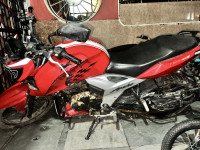 Red TVS Apache RTR 160