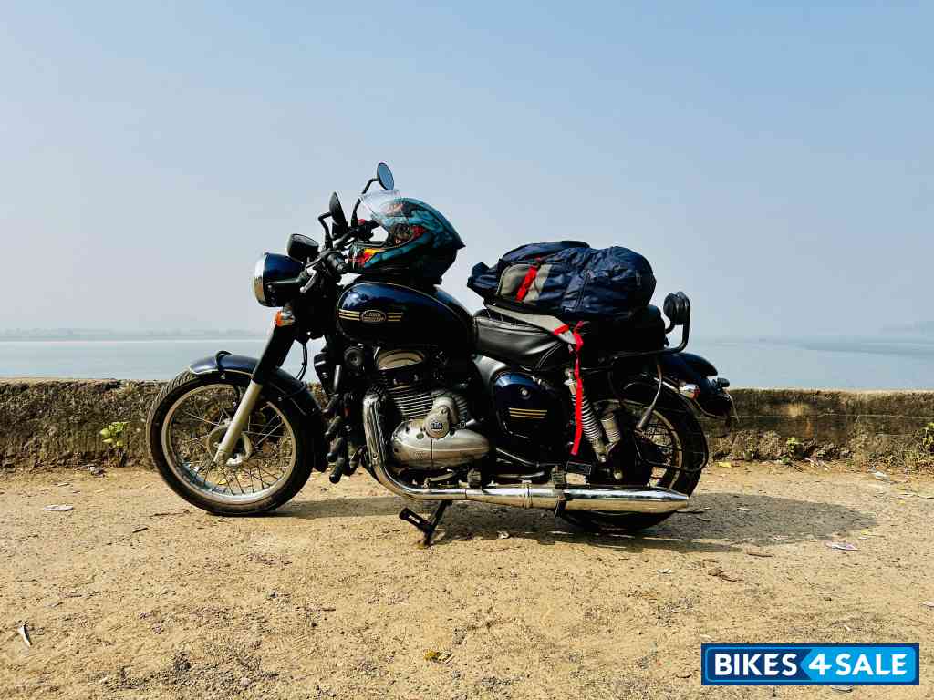 Nebula Blue Jawa forty two BS6