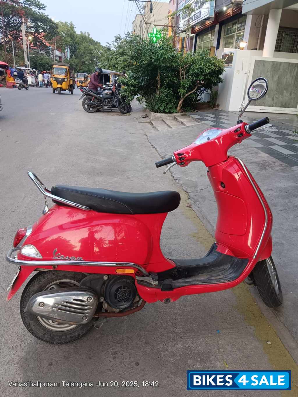 Vespa VX 125