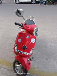 Vespa VX 125