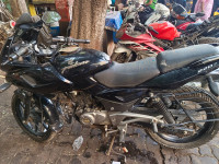 Bajaj Pulsar 220F