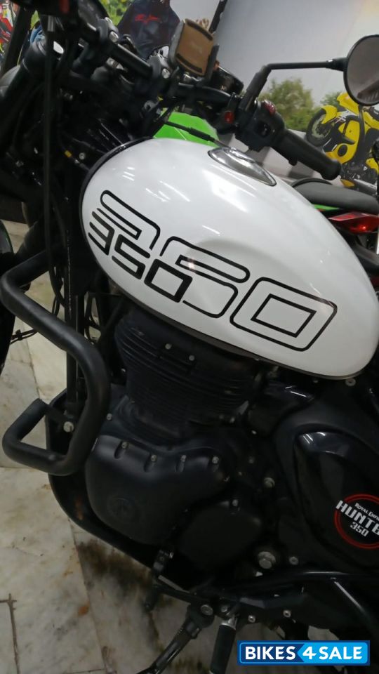 Royal Enfield Hunter 350 Metro
