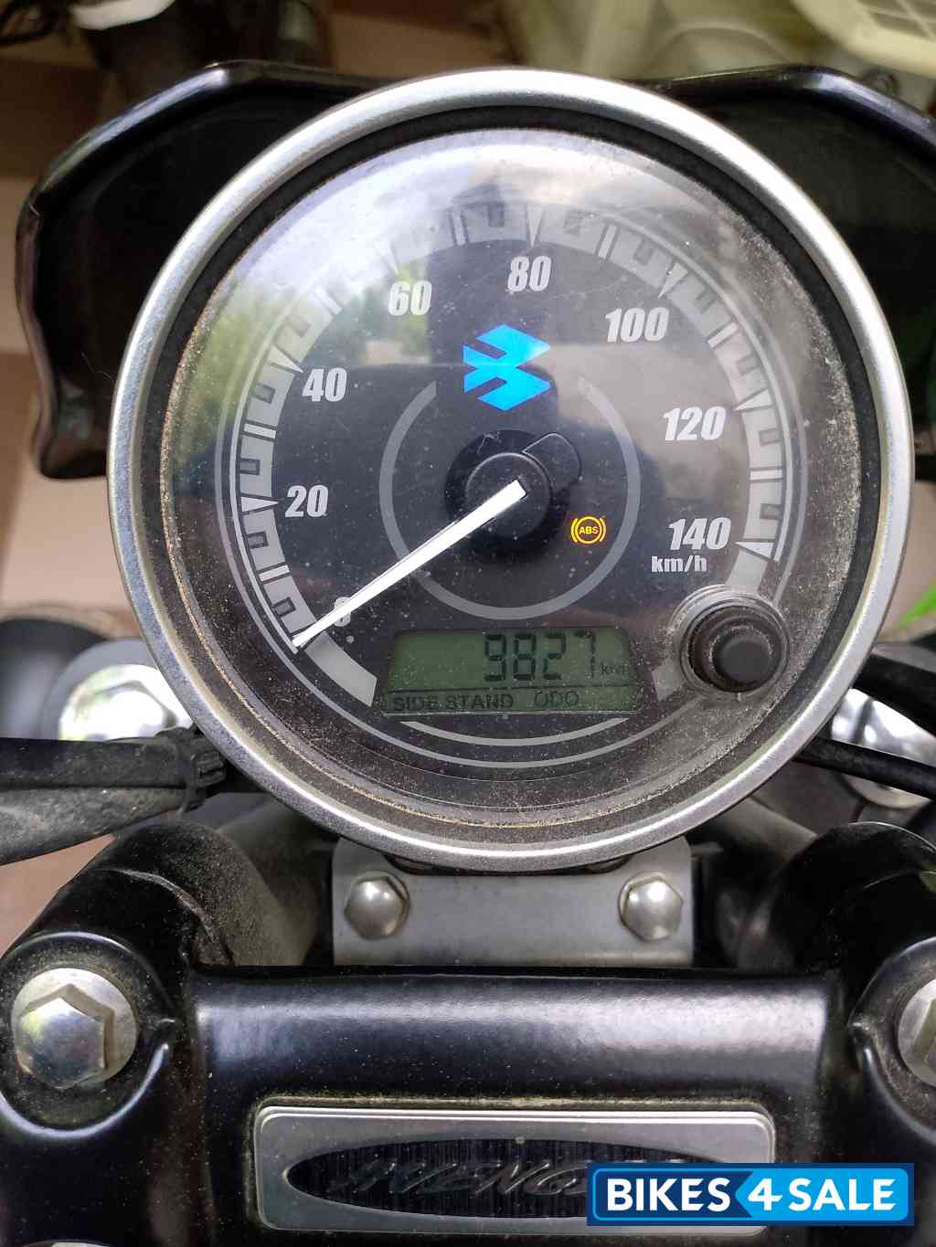 Black Bajaj Avenger Street 160 BS6