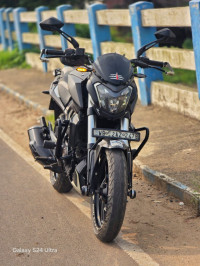 Black Bajaj Dominar 400 ABS BS6