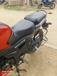 TVS Raider 125