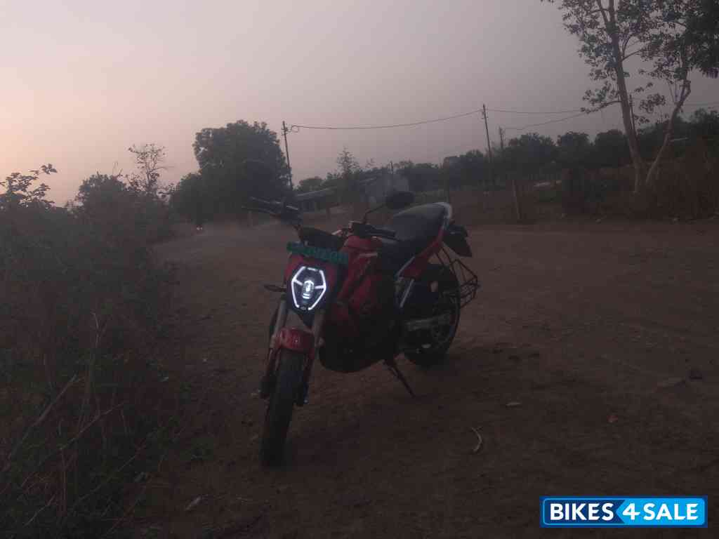 Cosmic Red Revolt RV 400