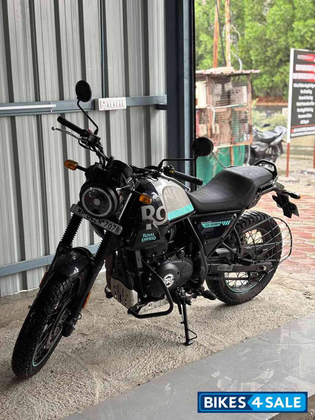 Black Silver Royal Enfield Scram 411