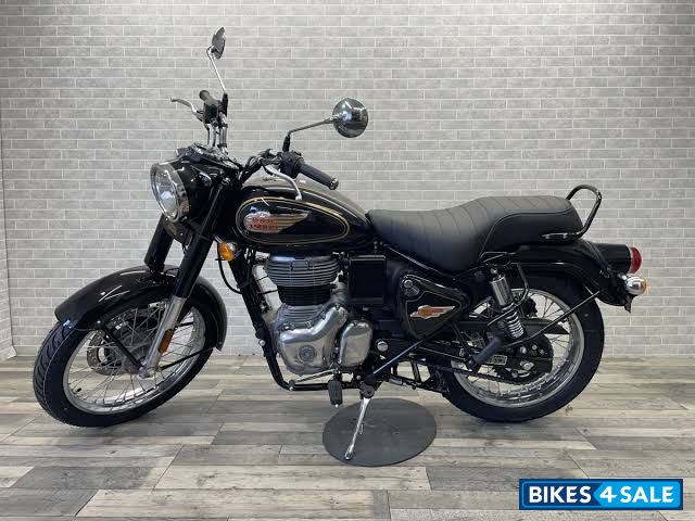 Black Royal Enfield Bullet 350 ES BS6