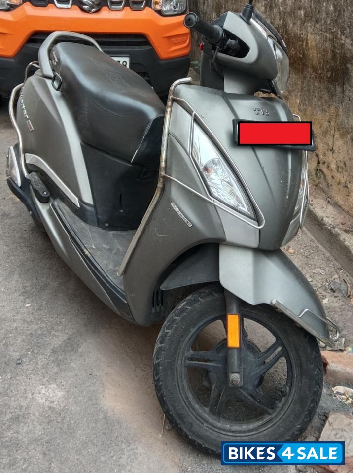 Grey TVS Jupiter 125