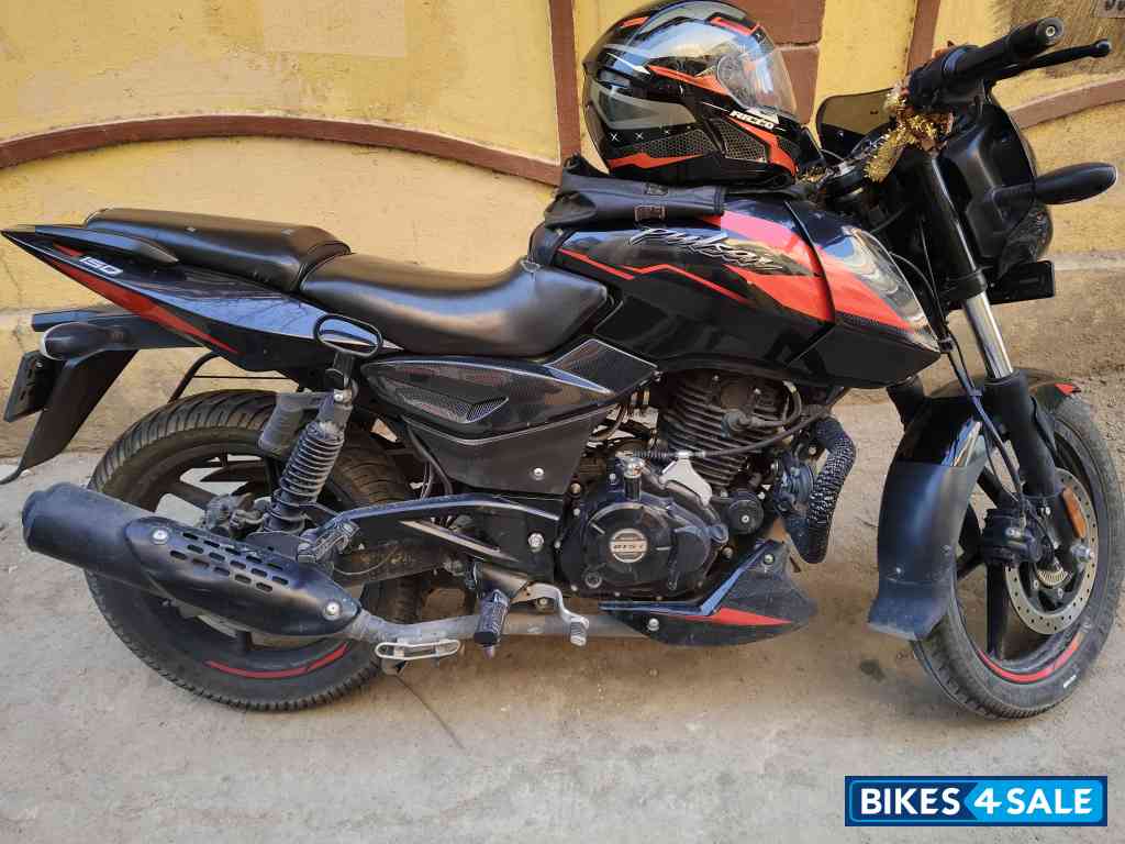 Bajaj Pulsar 150 Twin Disc BS6
