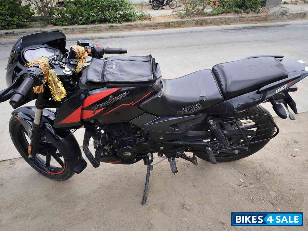 Bajaj Pulsar 150 Twin Disc BS6