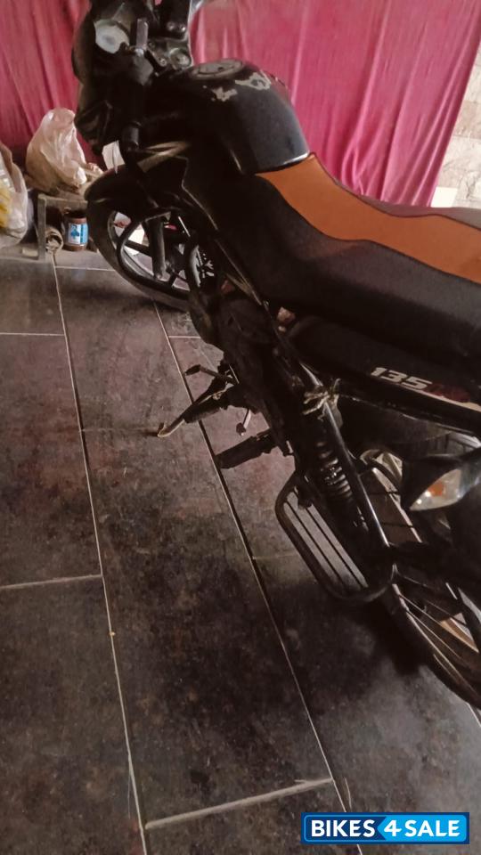 Bajaj Pulsar 135LS