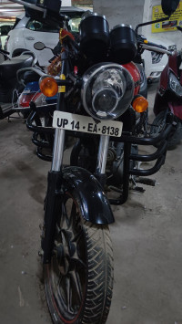 Red Royal Enfield Thunderbird 350