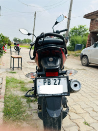 Black TVS Raider 125