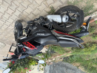 Black TVS Raider 125