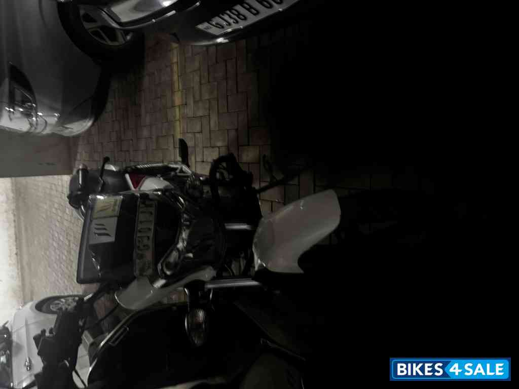 White & Red Bajaj V15