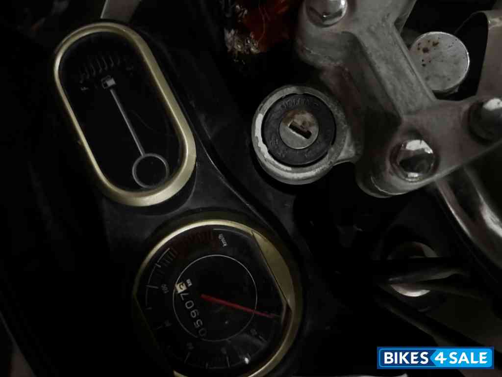 White & Red Bajaj V15