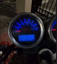 Black Royal Enfield Thunderbird 350