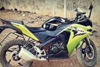 Green And Black Honda CBR 150R