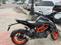 KTM Duke 390 2022