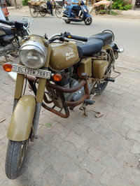 Royal Enfield Classic 500