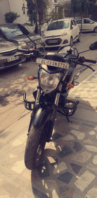 Black Yamaha FZ