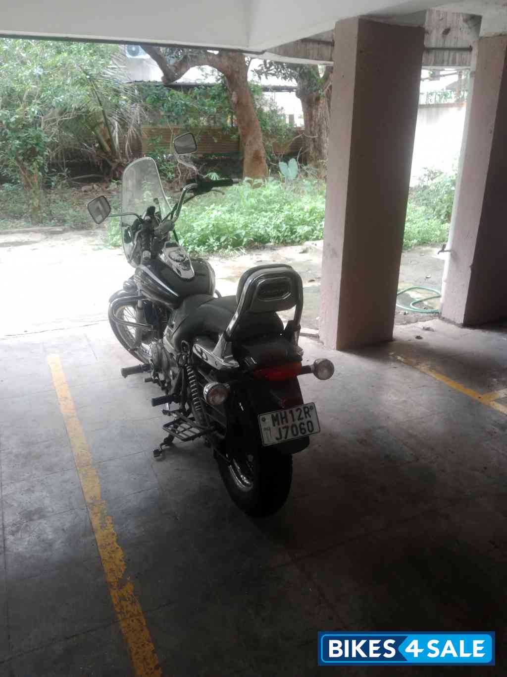 Bajaj Avenger Cruise 220