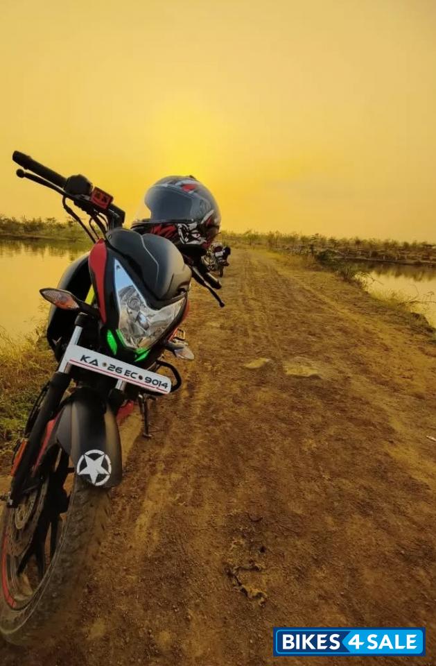 Passion Red Bajaj Pulsar NS 160