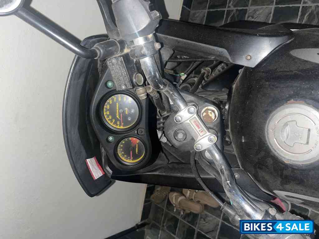 Black Hero Karizma R