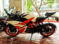 KTM RC 200 2017 Model