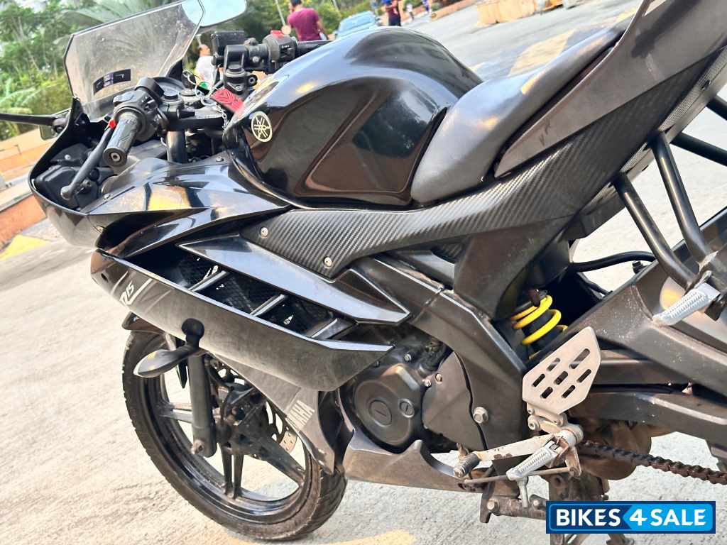 Yamaha YZF R15 V2