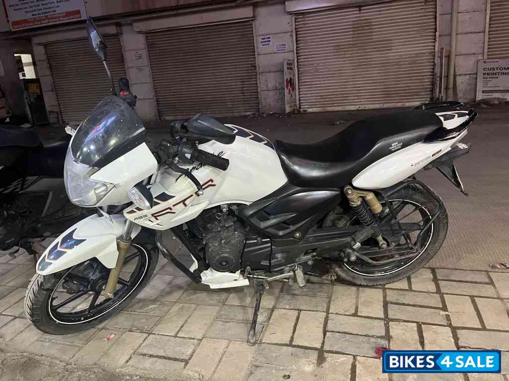 TVS Apache RTR 180 ABS