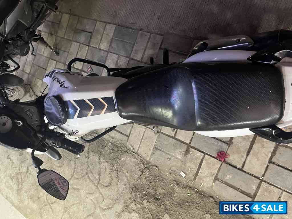 TVS Apache RTR 180 ABS