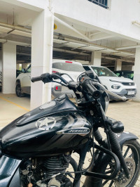 Bajaj Avenger Street 180