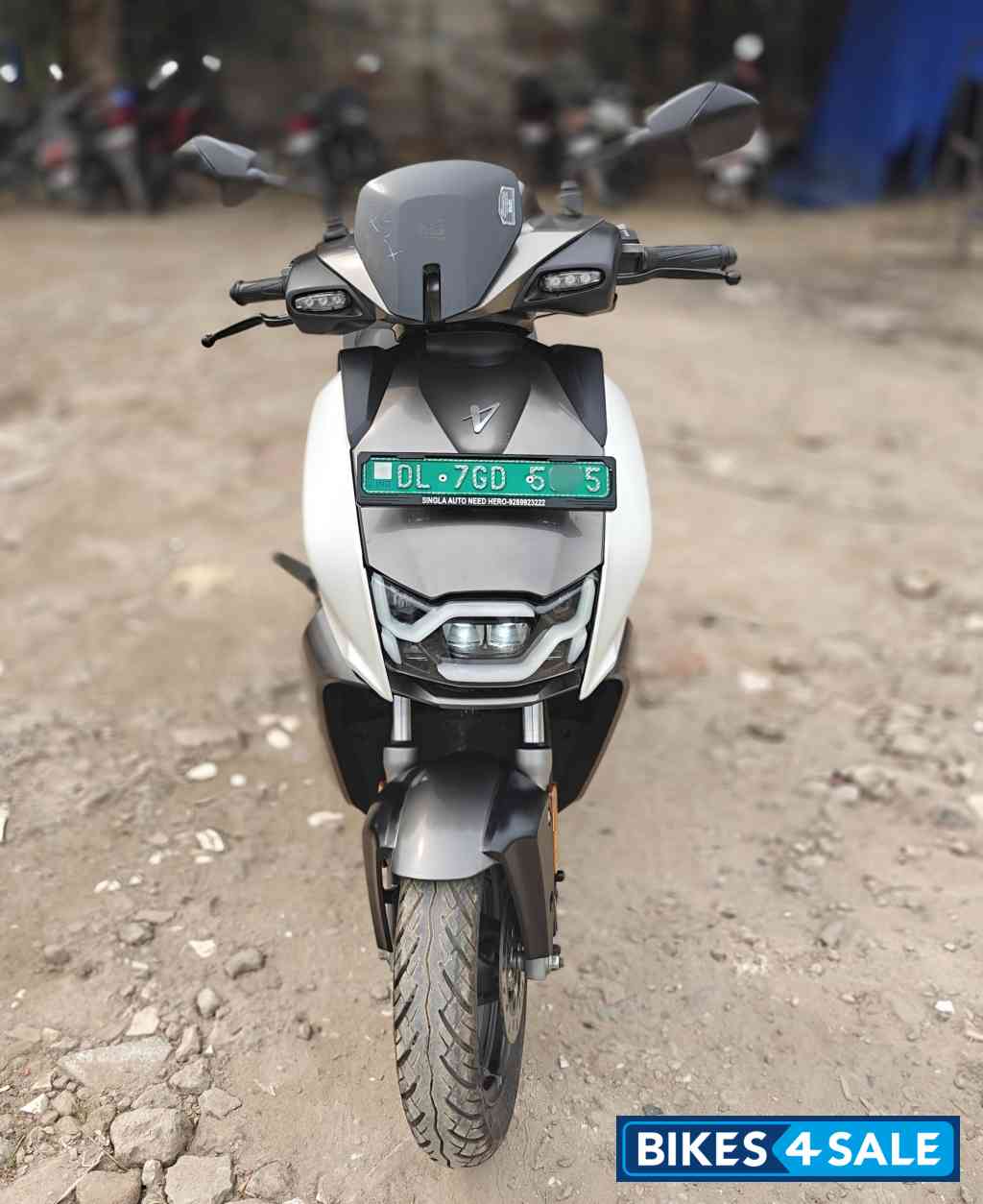 Matt White Vida V2 Plus