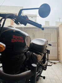 Royal Enfield Hunter 350 Metro
