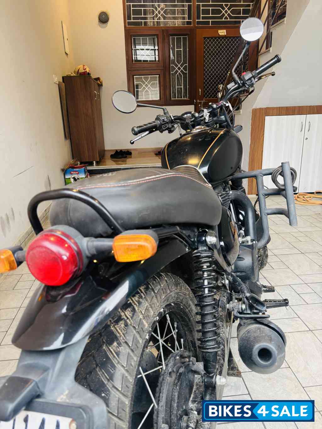 Royal Enfield Hunter 350 Metro