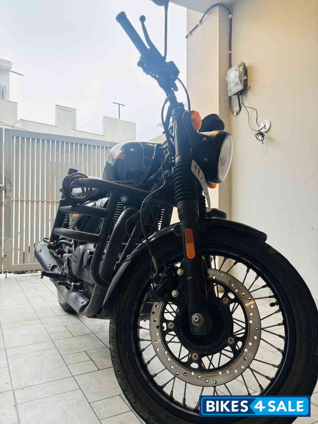 Royal Enfield Hunter 350 Metro