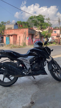 TVS Apache RTR 160 4V
