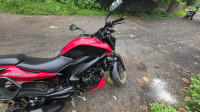 Red Bajaj Dominar 400