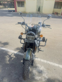 Royal Enfield Super Meteor 650