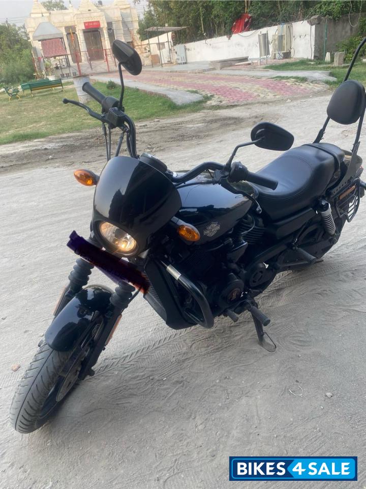 Harley Davidson Street 750