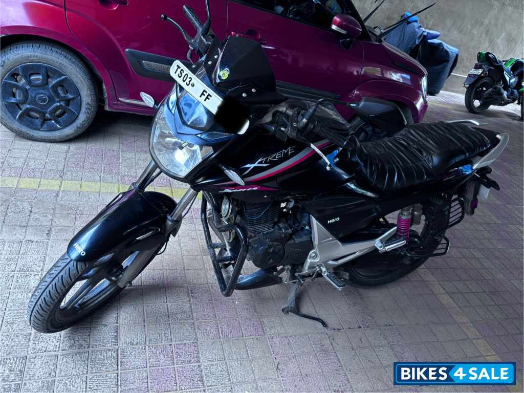 Black Hero Xtreme Sports