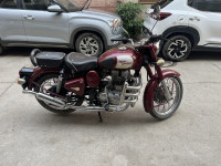 Maroon Royal Enfield Bullet 350