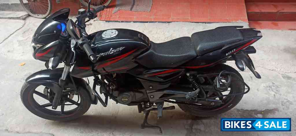Bajaj Pulsar 180 DTSi