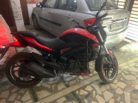 Bajaj Dominar 250