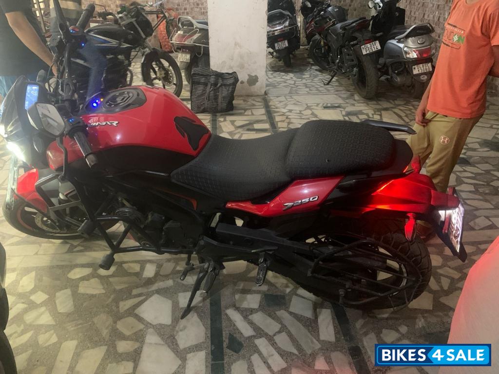Bajaj Dominar 250